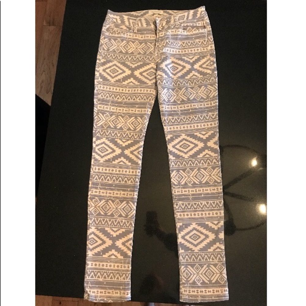 O2 Denim Patterned Jeans - Picture 3 of 5